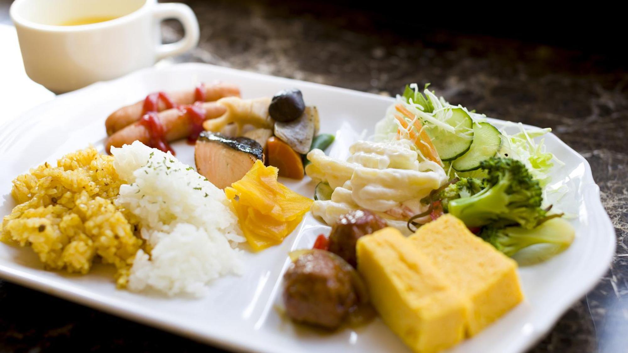 Toyoko Inn Hokkaido Sapporo-Eki Minami-Guchi Buitenkant foto